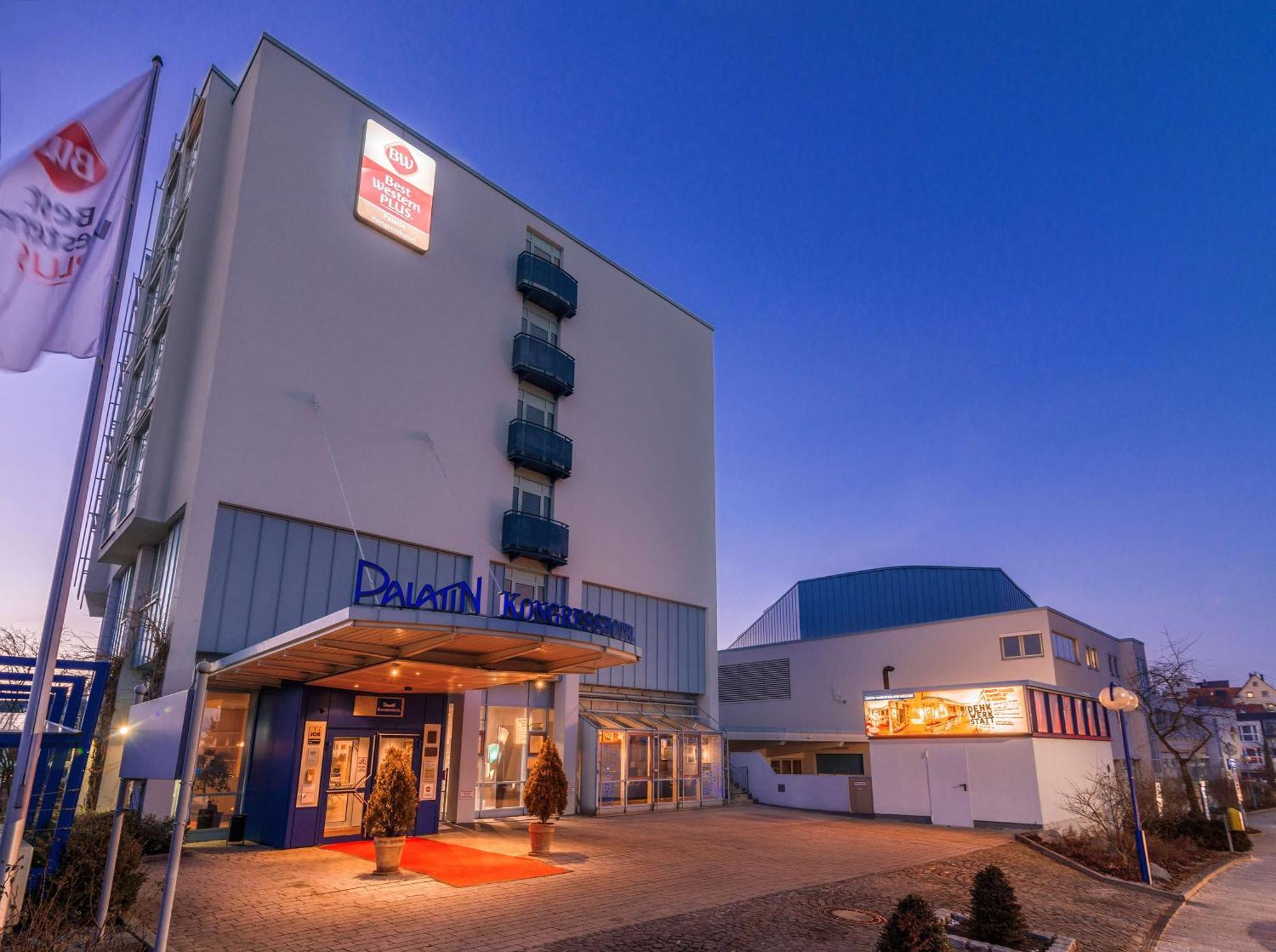 Best Western Plus Palatin Kongresshotel Вислох Экстерьер фото